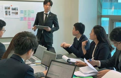 서초 이혼전문변호사, "상간남, 상간녀 위자료청구소송... 불륜·외도사실 입증이 관건 이미지