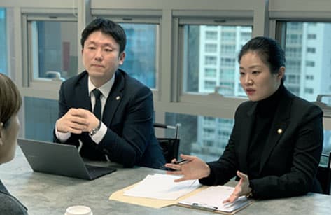 ‘나홀로’ 이혼소송...서초이혼전문변호사 “1심 패소했다면 항소심은 전문가 조력 필요” 이미지