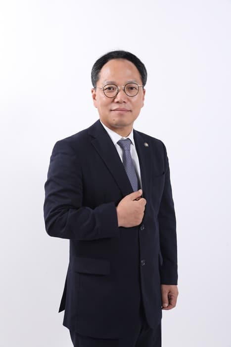 법무법인 대륜, 부장검사 출신 정재봉 대표변호사 영입 이미지
