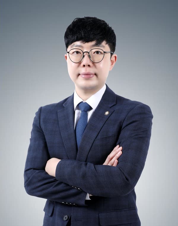 횡령죄 및 업무상횡령죄, 적용 범위 넓고 처벌 수위도 높아 이미지