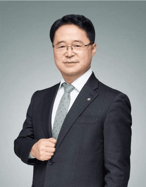 대륜, 해군 법무병과장 출신 김영수 변호사 영입…군형사·징계 전문 이미지