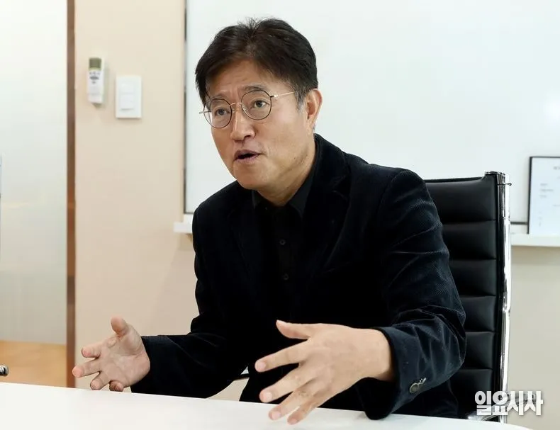 <직격 인터뷰> 1000억 피해 아트테크 사건 맡은 김명석 변호사 이미지