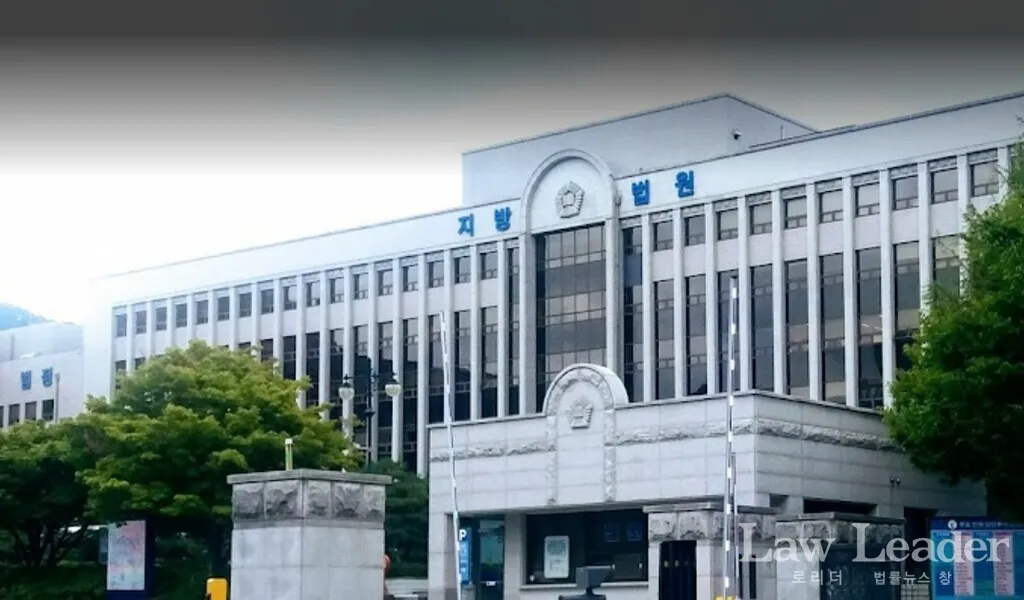 ‘동료 강제추행 혐의’ 초등학교 교사···선고유예로 교사직 유지 이미지