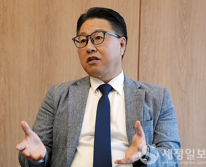 [인터뷰] ‘대륜’ 창립 9년만에 10대 로펌에…‘1등 공신’ 김국일 대표 이미지