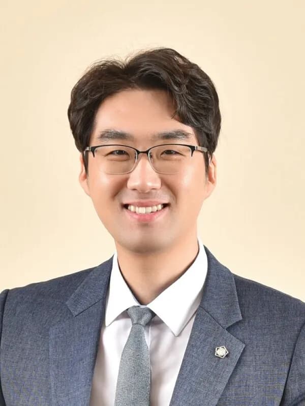 [기고] 도입 취지 퇴색된 로스쿨, 법조인 양성 제도 전면 개편해야 이미지