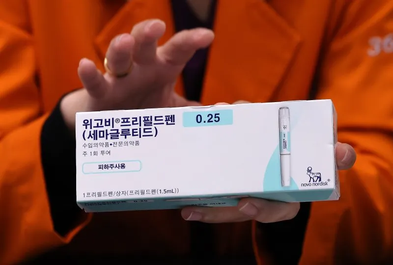 "살쪘어? 위고비 맞으러 가자".. 주사로 살 빼는 시대, 위고비 열풍의 명암 [주말의 디깅] 이미지