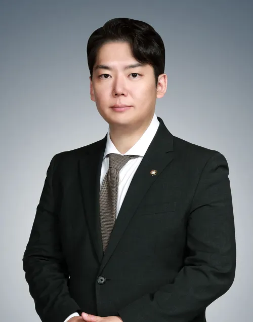 [기고] 의약품허가특허 연계제도 중심으로 본 허가와 특허 교차점 이미지