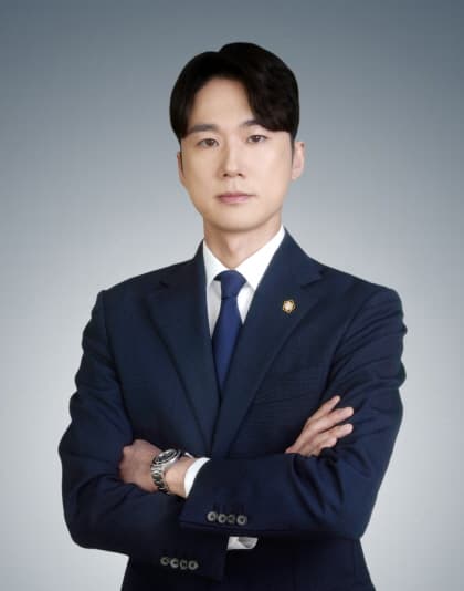 1,000원 무너지면 퇴출…전방위 상장폐지 압박 속 기업 생존 전략은? 이미지