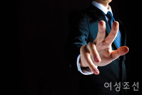 만 17세에 월매출 1억? SNS 숏폼 신종 사기 ‘성공팔이 다단계’ 이미지