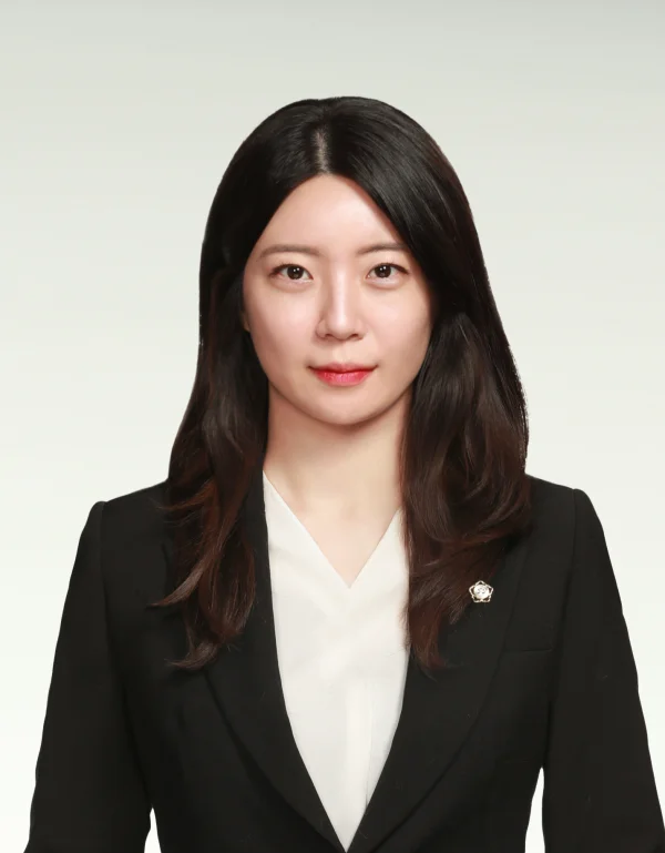 [전문가기고] 촉법소년 연령 하향 논쟁…‘처벌’과 ‘교화’의 간극 이미지