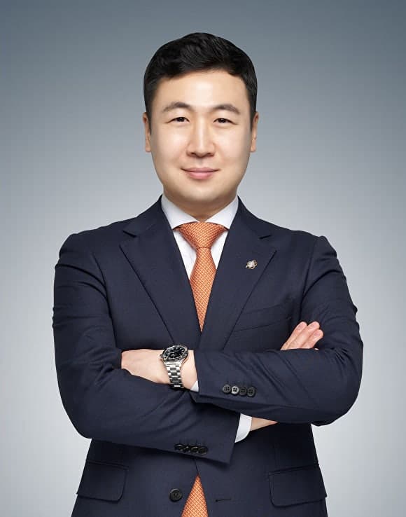 [법률 돋보기]① “사인했는데 퇴직금 없다?”…외국계 임원 계약의 함정 이미지