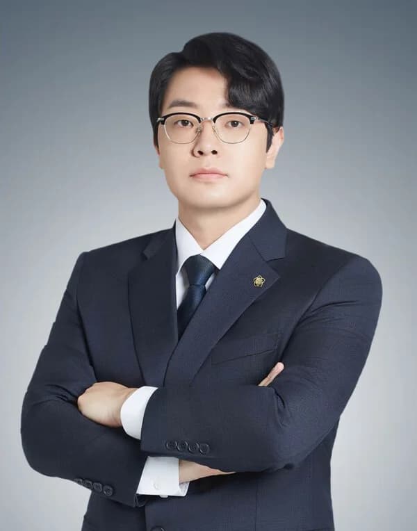 “이유는 단 한 줄” 경찰의 불송치···피해자의 ‘이의신청’ 생존 전략 이미지