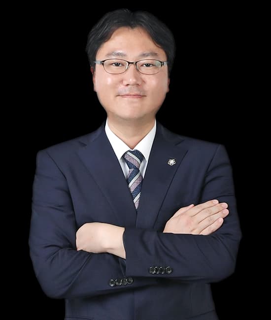 이성철 변호사 이미지