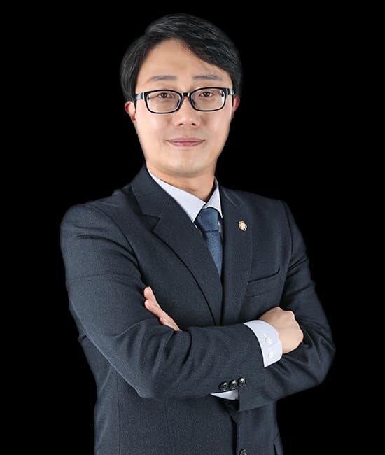전효철 변호사 이미지