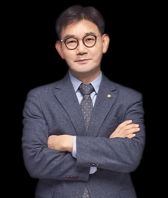 최한식 변호사 이미지