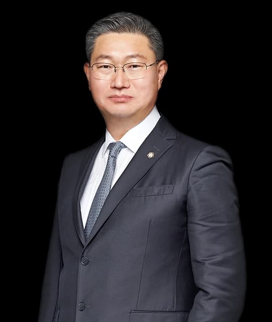서봉하 변호사 이미지