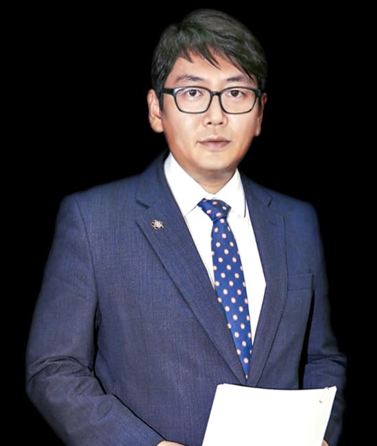 윤성진 변호사 이미지