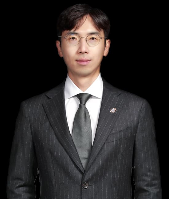 김유진 변호사 이미지