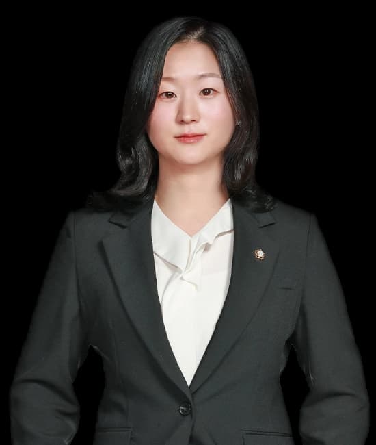 여자영 변호사 이미지