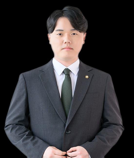 최동욱 변호사 이미지