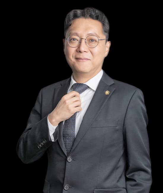 권일 변호사 이미지